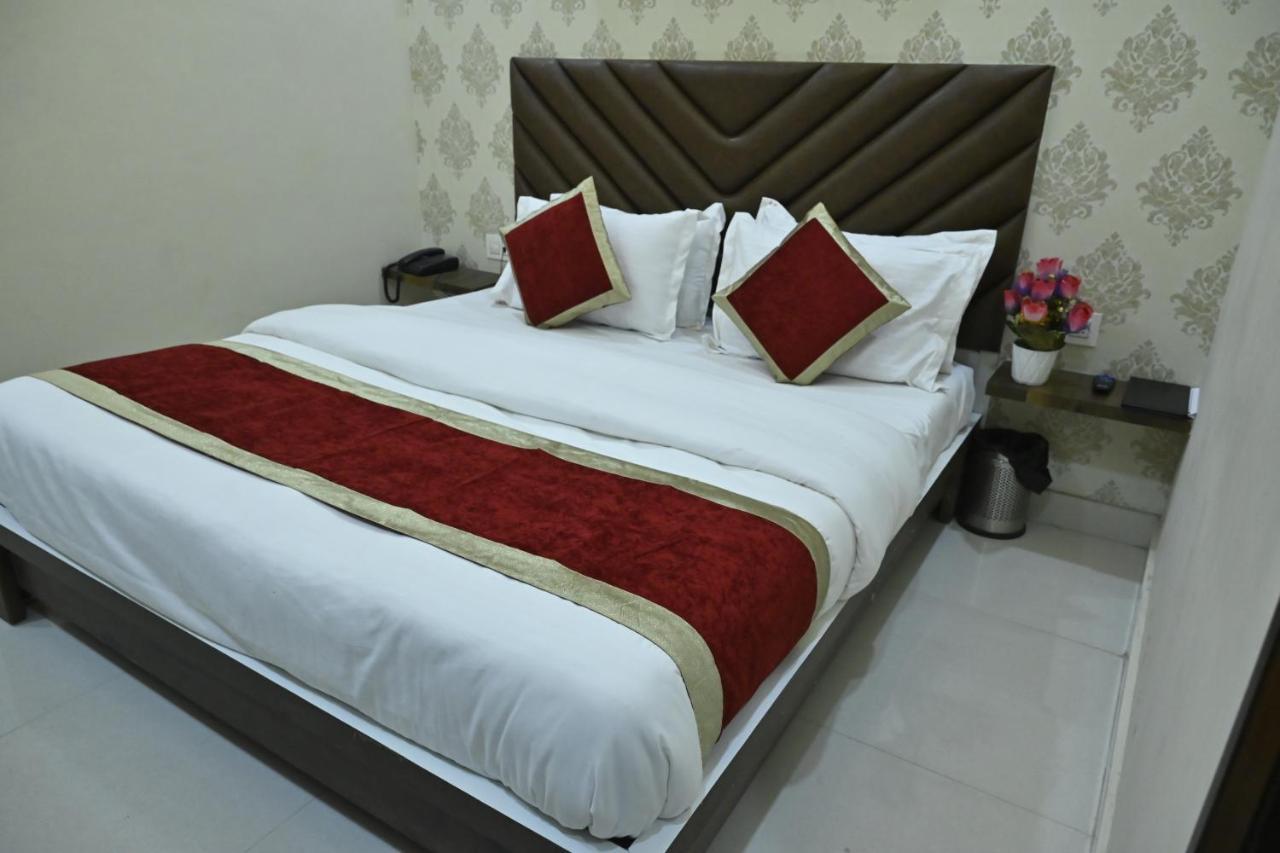 Hotel Guntas Residency Amritsar Exteriér fotografie
